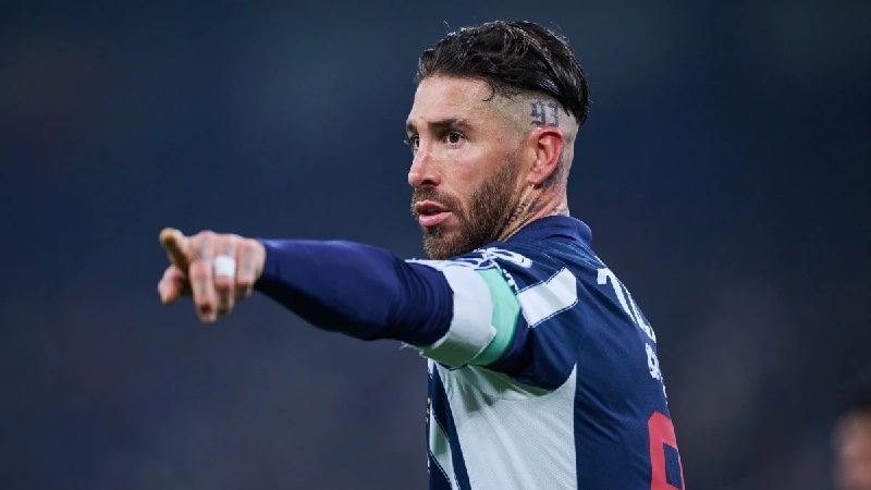 Hậu vệ nổi tiếng nhất Sergio Ramos