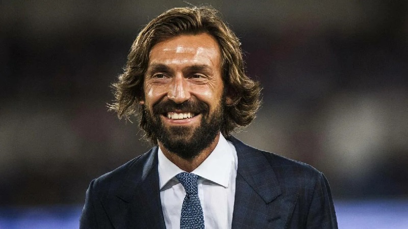 Tiền vệ xuất sắc nhất Andrea Pirlo